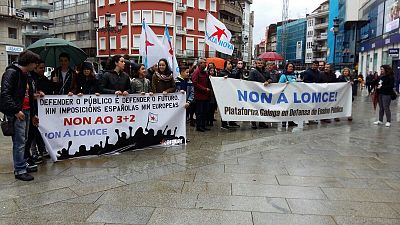 16 04 13 Manifestacionestudantil_Vilgarcia_08.jpg